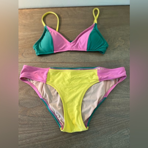 French bikini top in colorblock by J.Crew - Picture 7 of 8